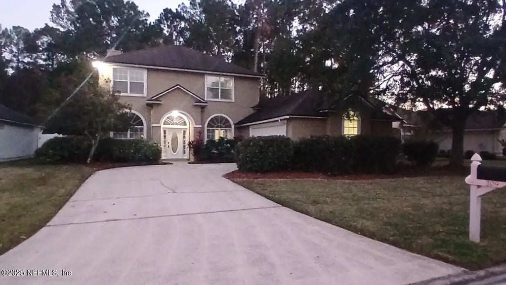 209 Crooked Court, St. Johns