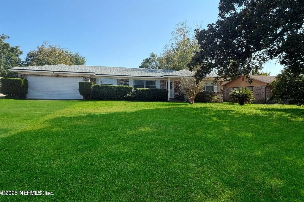 594 Bowie Boulevard, Orange Park