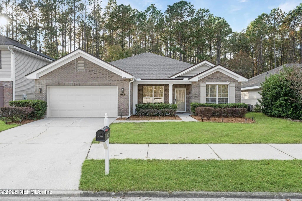 12180 Jade Point Court, Jacksonville