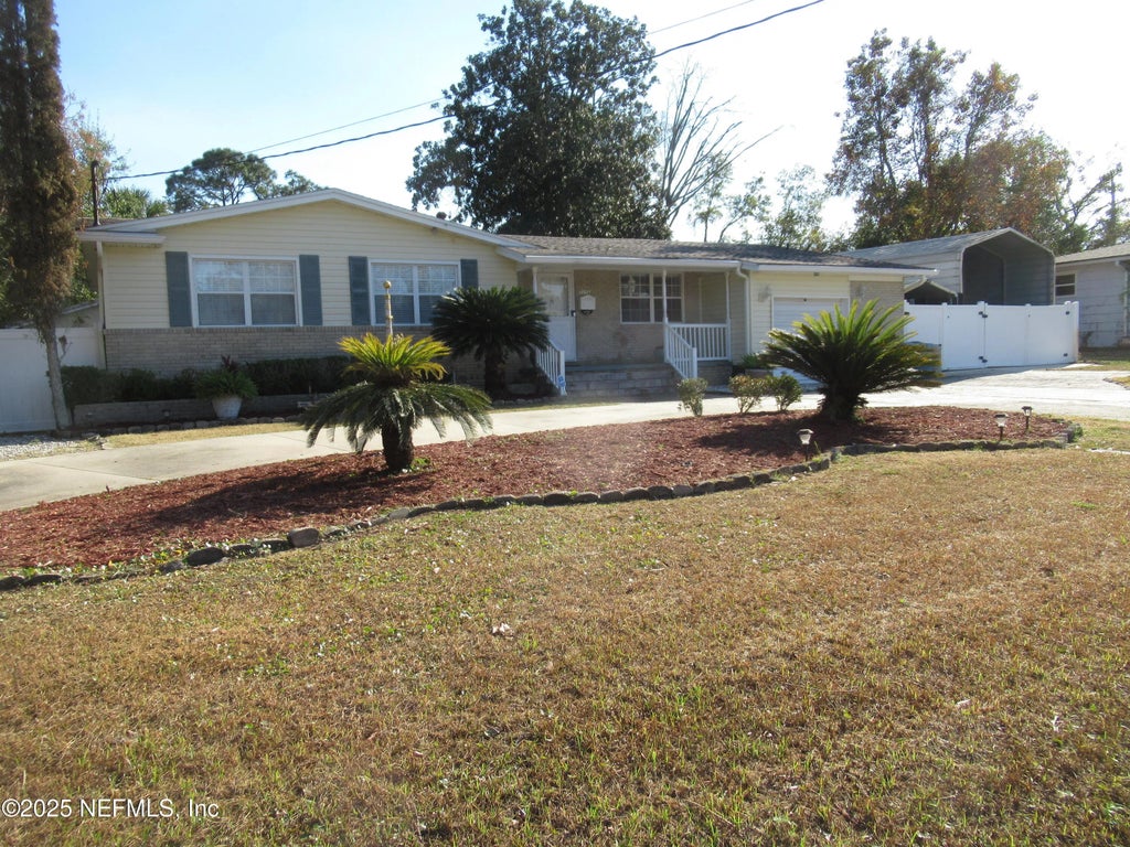 5056 N Greenway Drive, Jacksonville