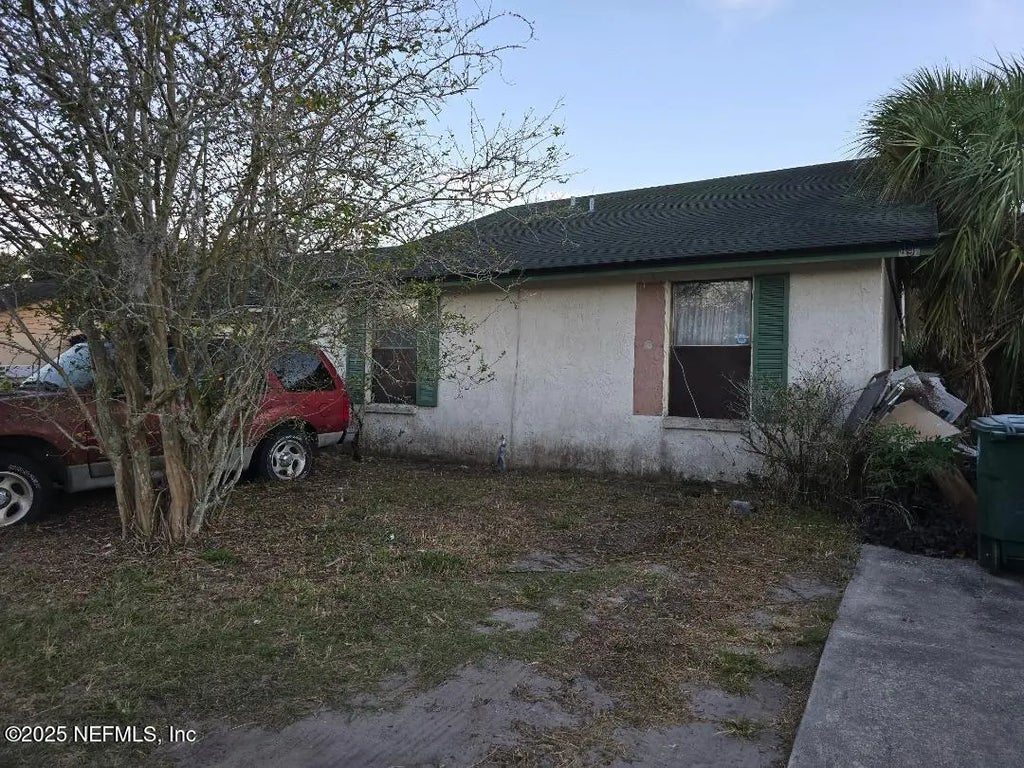 8918 Ivey Road 5, Jacksonville