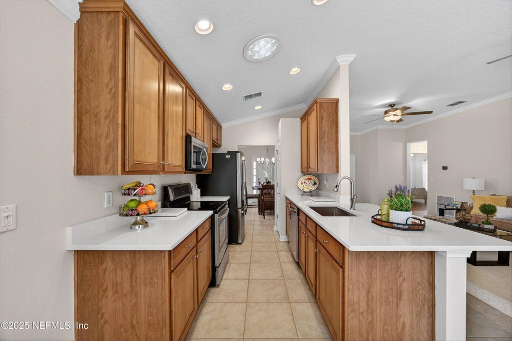 9133 Sweet Tree Trail, Jacksonville