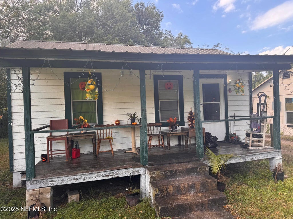 12746 Woodland Avenue, Jacksonville
