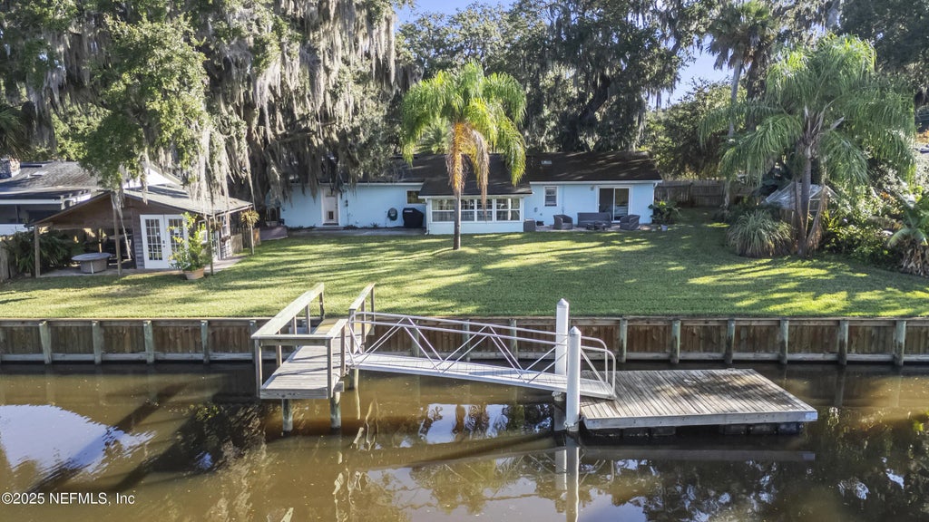 2638 W West End Street, Jacksonville