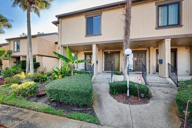 7786 Las Palmas Way, Jacksonville