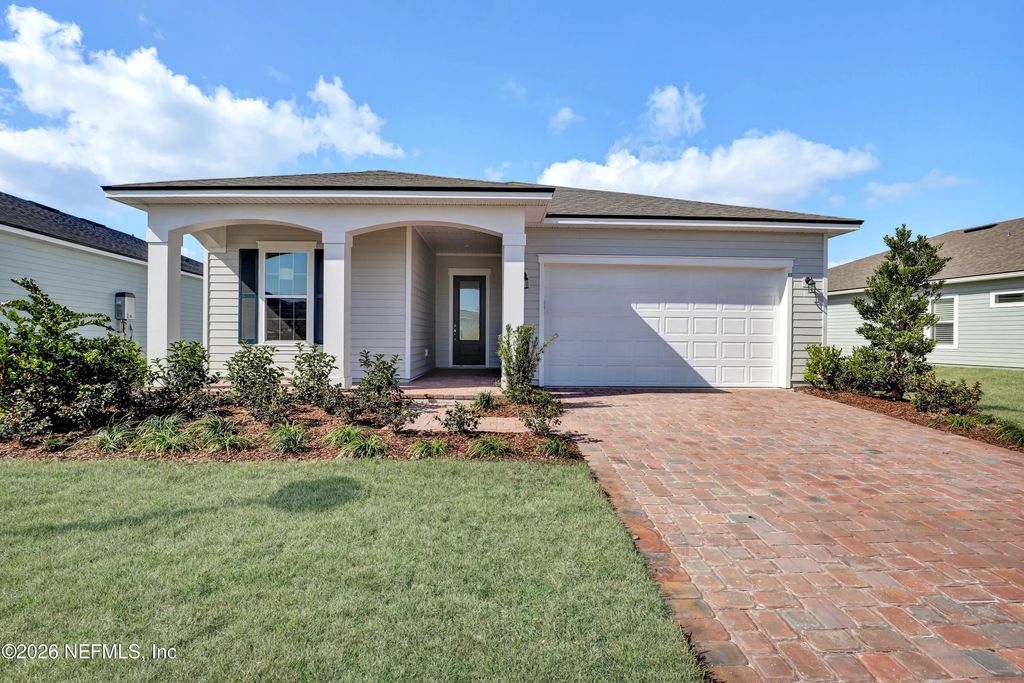 11 Silver Glen Drive, Palm Coast