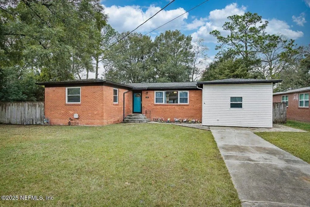 3742 Barmer Drive, Jacksonville