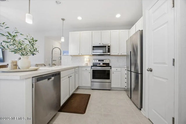 7131 Emsley Circle, Jacksonville