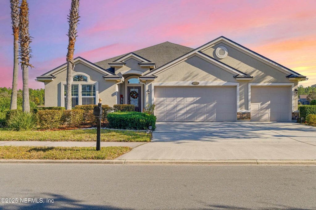 16427 Magnolia Grove Way, Jacksonville