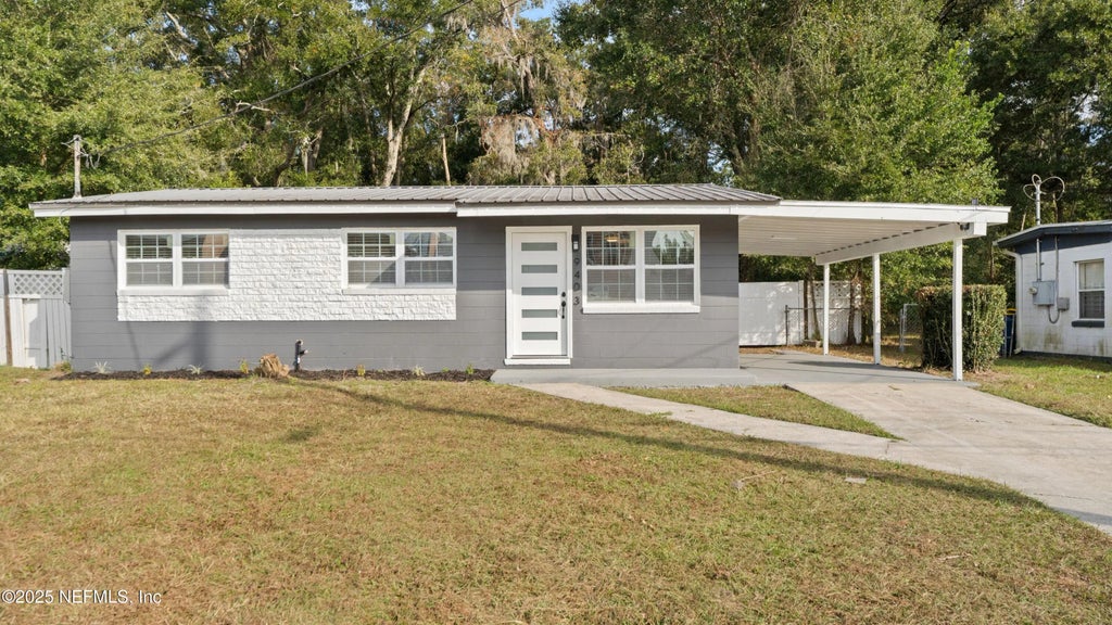 9403 Spottswood Road, Jacksonville