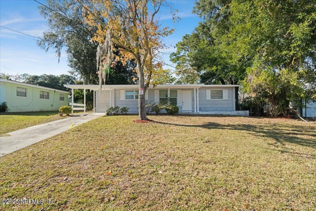 2142 Fouraker Road, Jacksonville