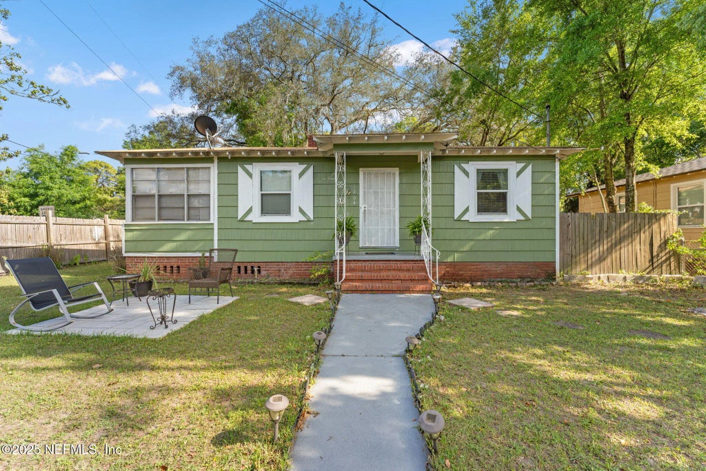 1204 N North Shore Drive, Jacksonville
