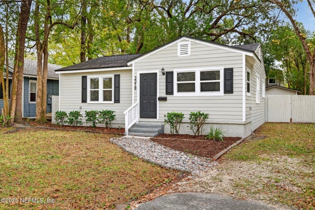 3318 College Street, Jacksonville