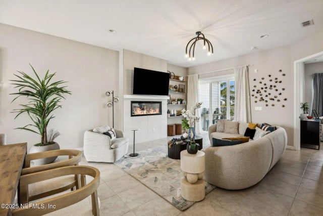 290 Rum Runner Way, St. Johns