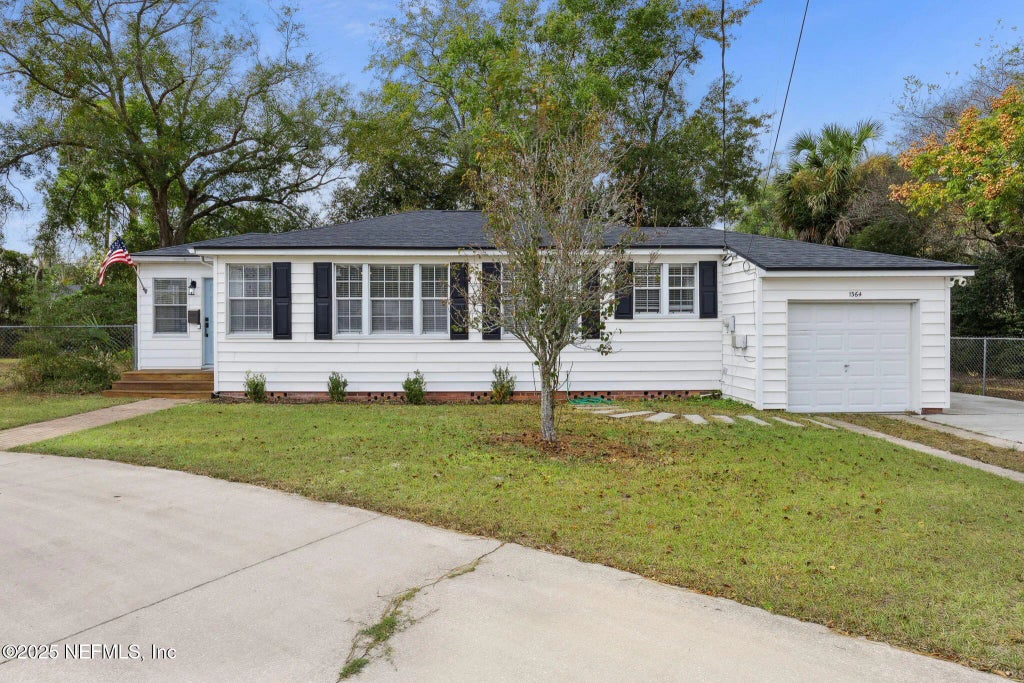 1364 Pinegrove Court, Jacksonville