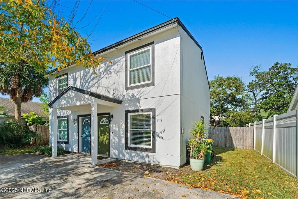 555 7th Avenue S, Jacksonville Beach