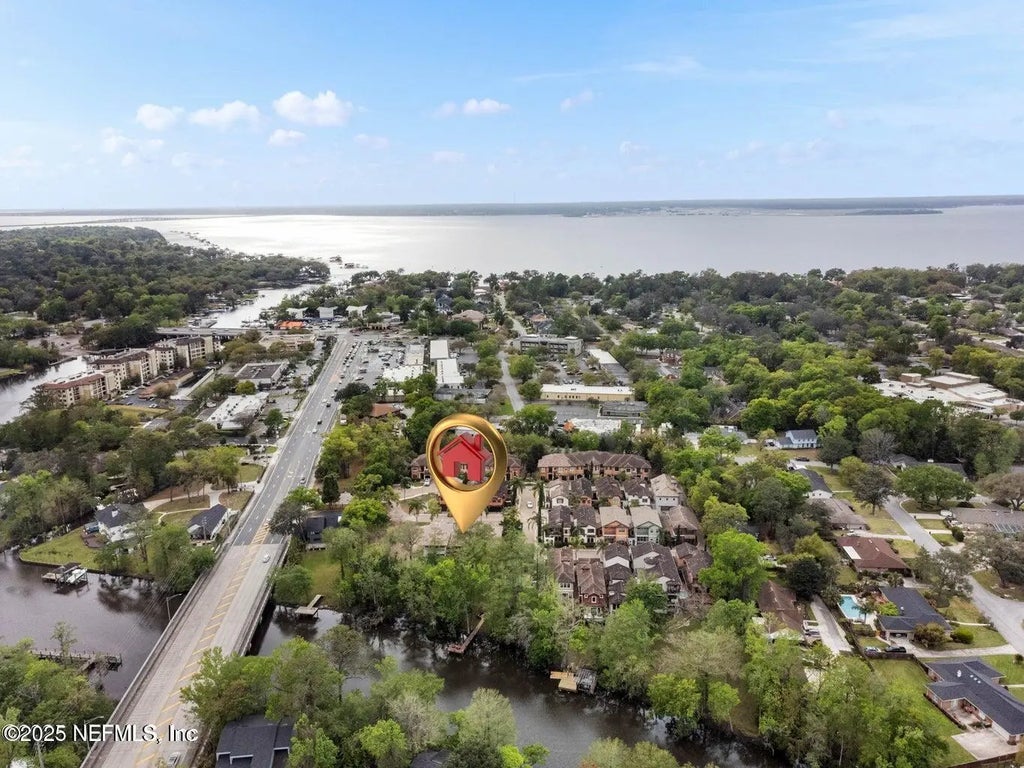 8863 Amalfi Court, Jacksonville