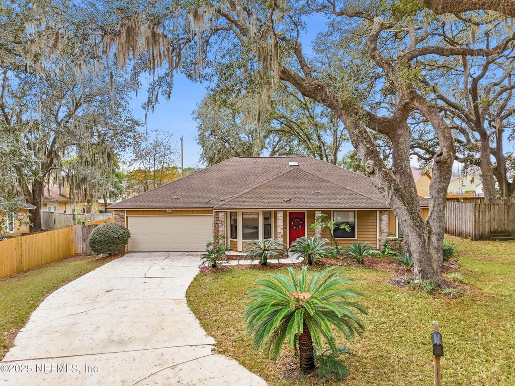 8548 Cross Timbers Drive W, Jacksonville