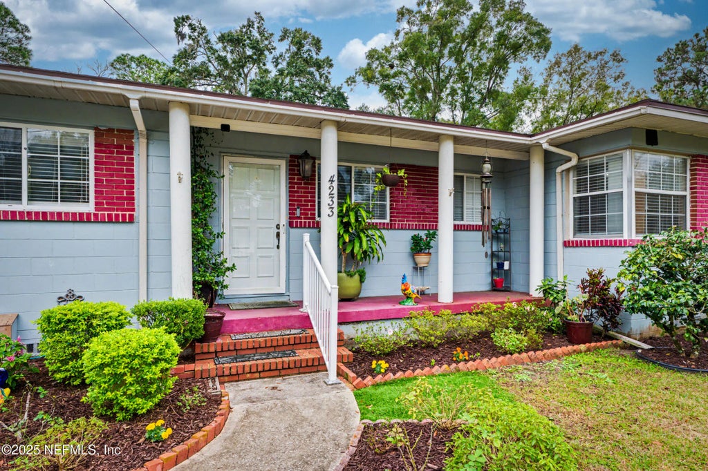 4233 Aldington Drive, Jacksonville