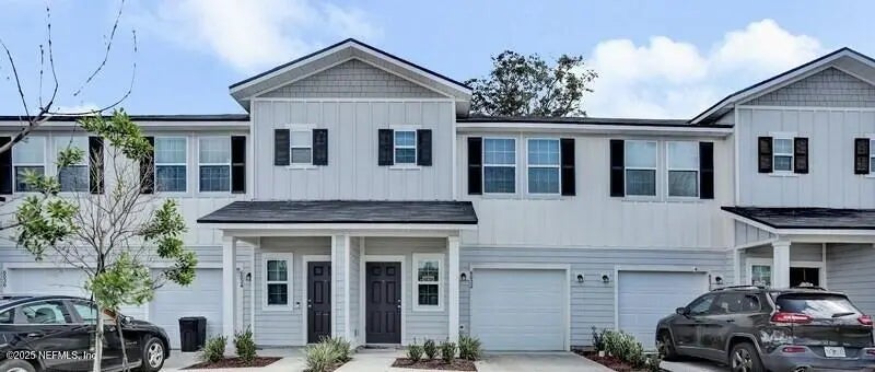 6035 Carolines Court, Jacksonville