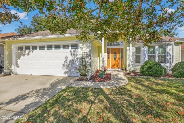 12657 Ashglen Drive S, Jacksonville