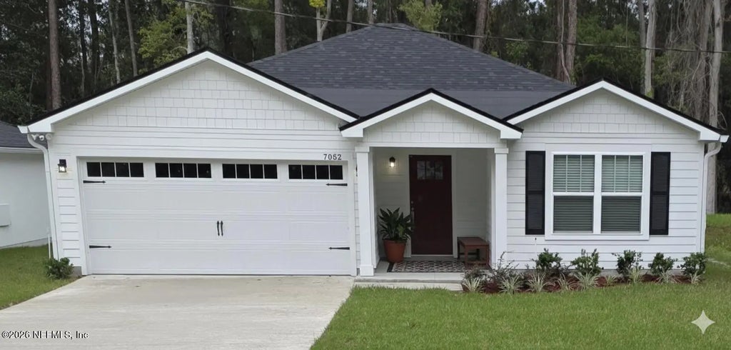 7052 Dunn Avenue, Jacksonville