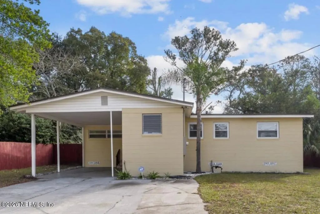 3509 Rogero Road, Jacksonville