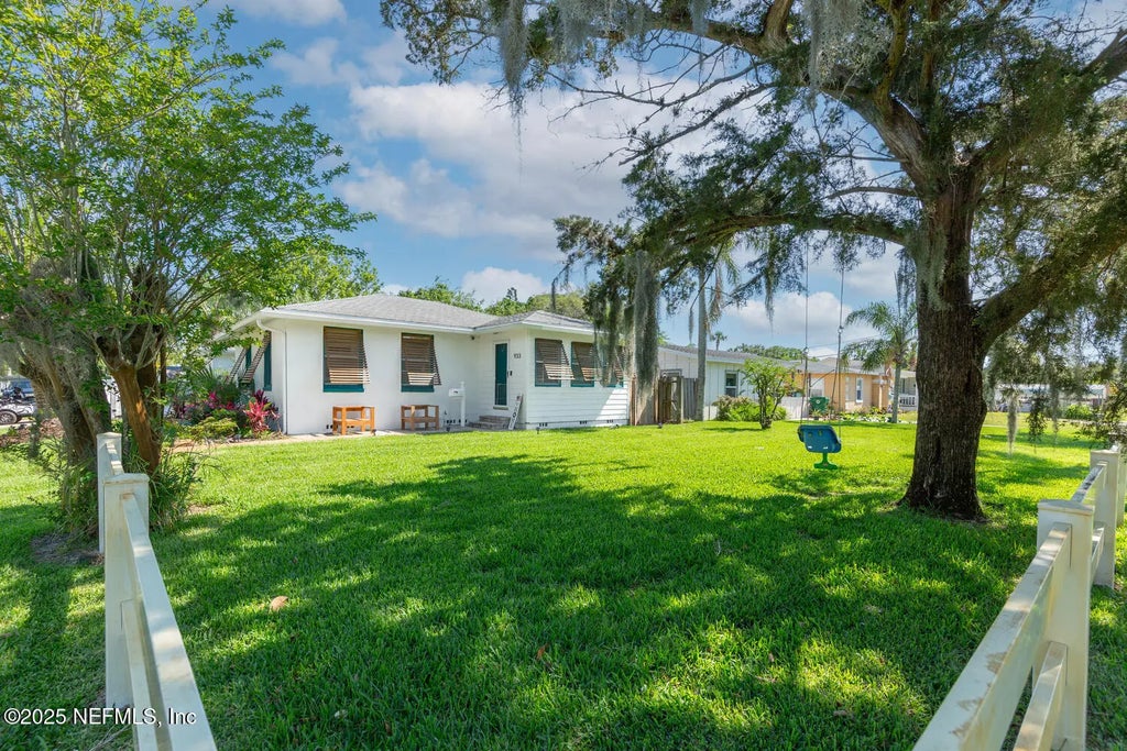 933 7th Avenue N, Jacksonville Beach