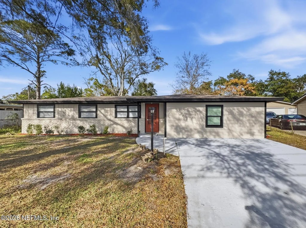 7843 Lancia Street N, Jacksonville