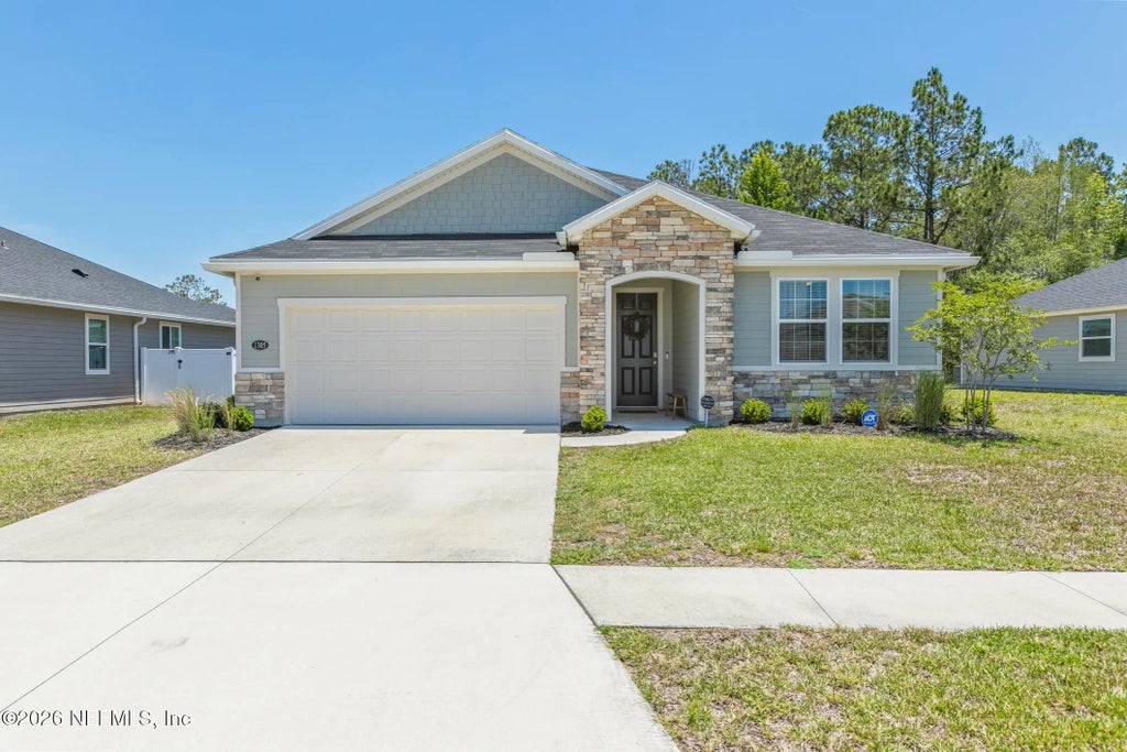 1305 Panther Lake Parkway, Jacksonville