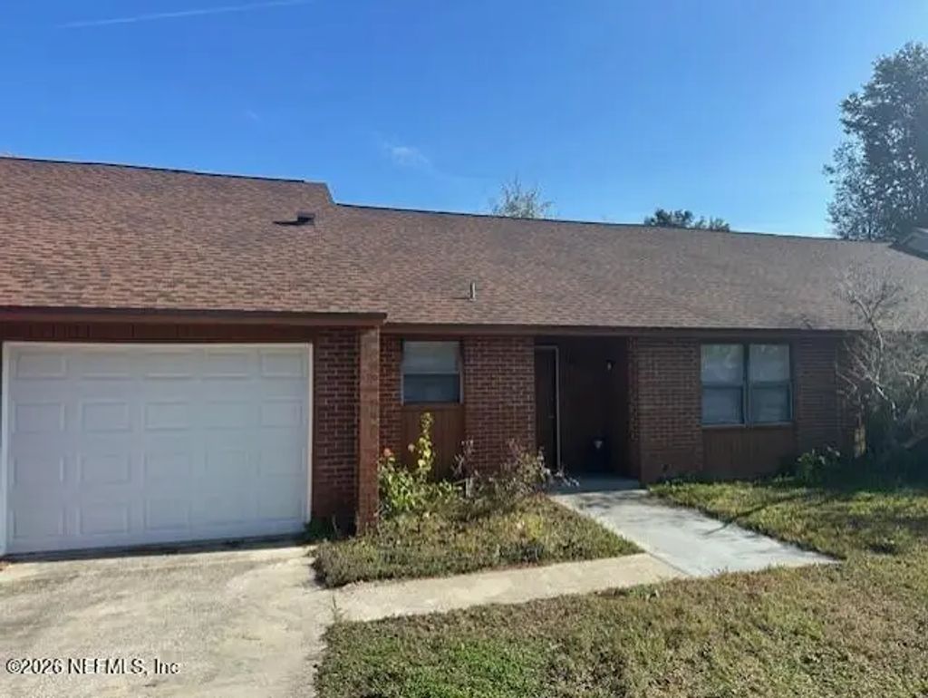 1681 Dogwood Circle, Middleburg
