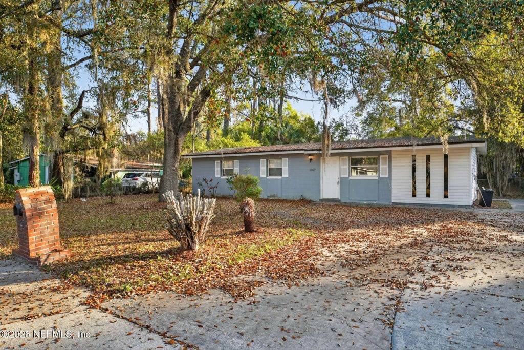 8609 Oak Leaf Road, Jacksonville