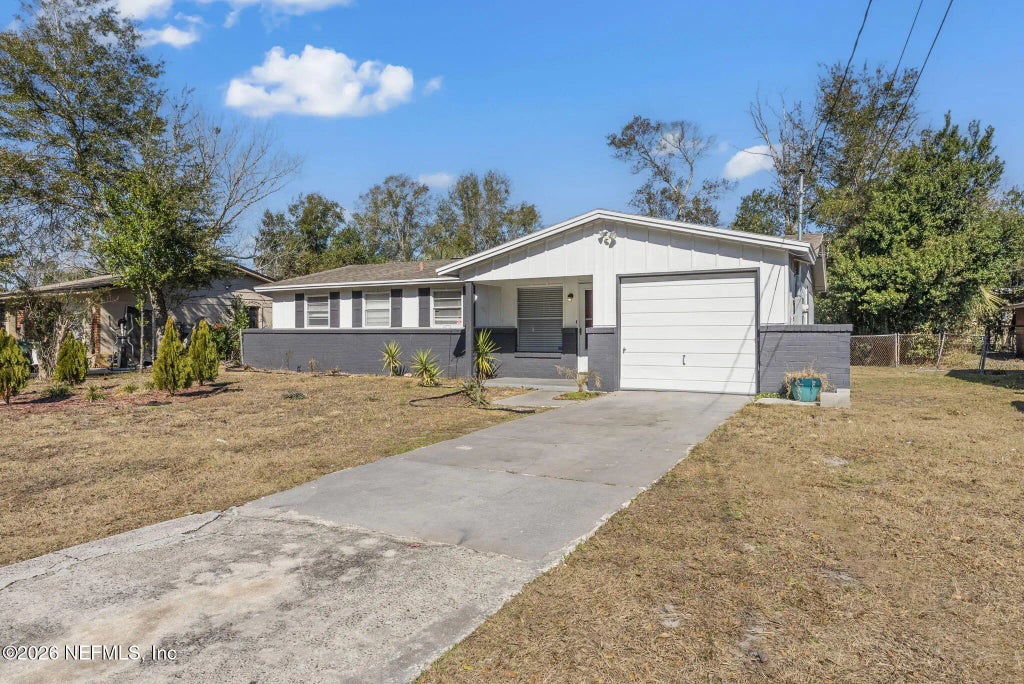 1417 Gailwood Circle N, Jacksonville