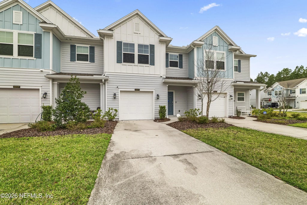 10357 Benson Lake Drive, Jacksonville