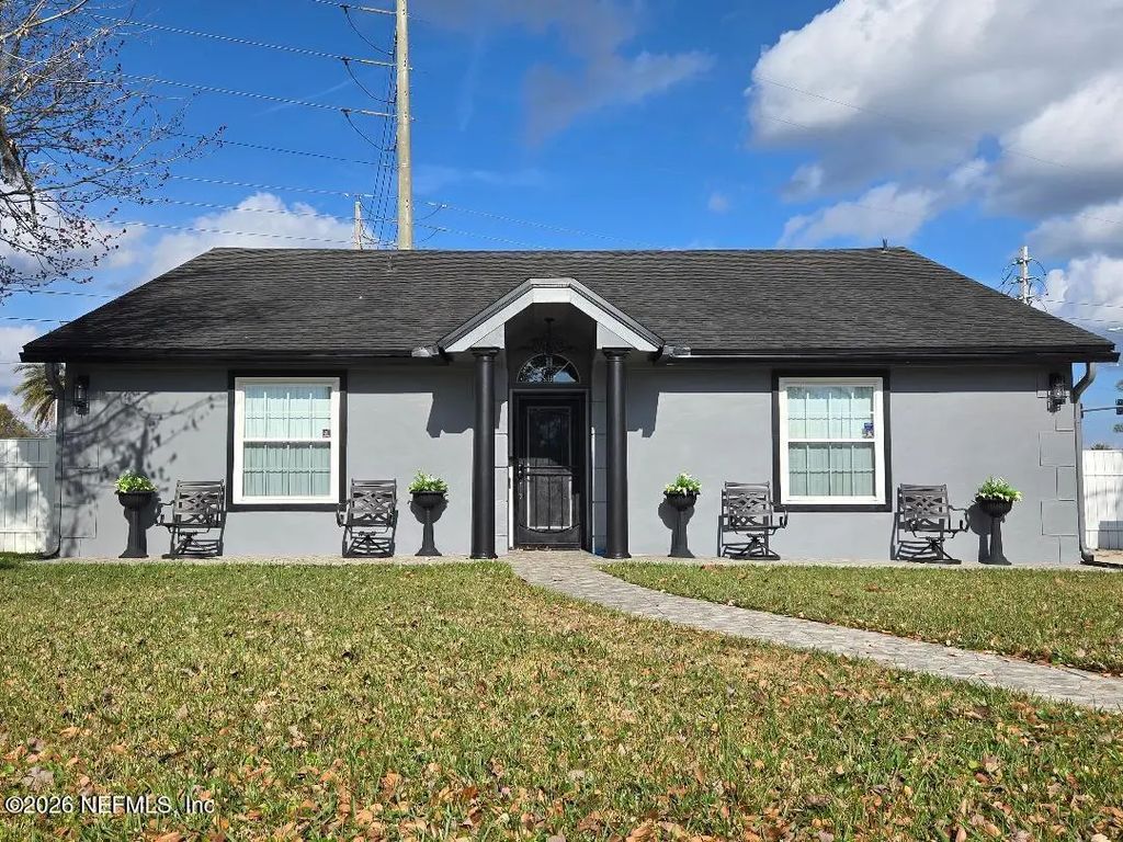 6931 Cane Grass Lane E, Jacksonville