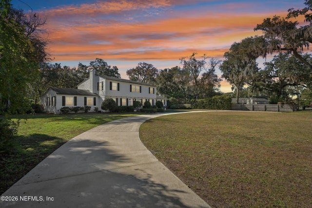 9114 Beauclerc Circle E, Jacksonville