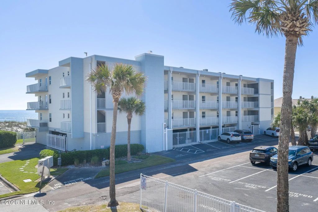 10 N 11th Avenue N 102, Jacksonville Beach