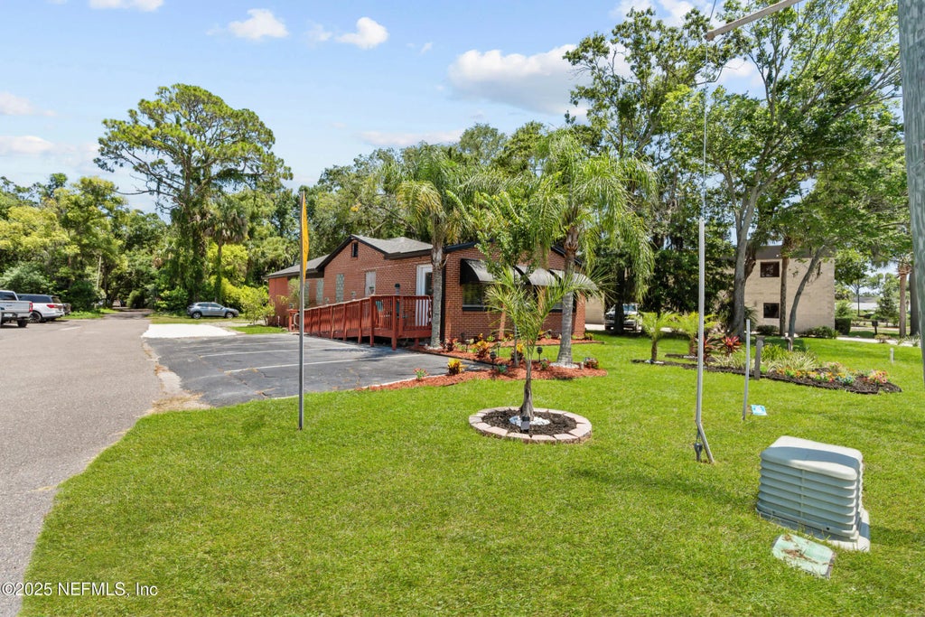 1887 Mayport Road, Atlantic Beach