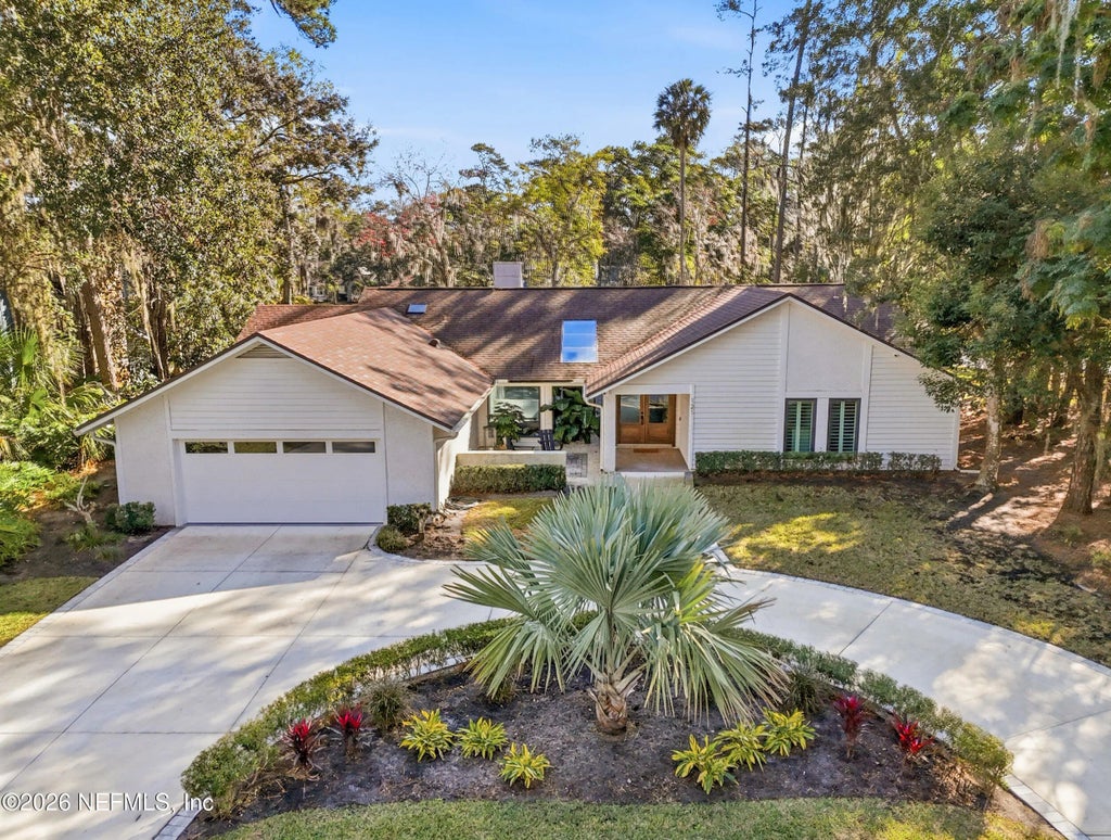 121 Nandina Circle, Ponte Vedra Beach