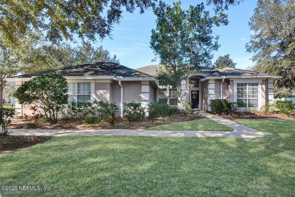 237 Twining Trace Court, Jacksonville