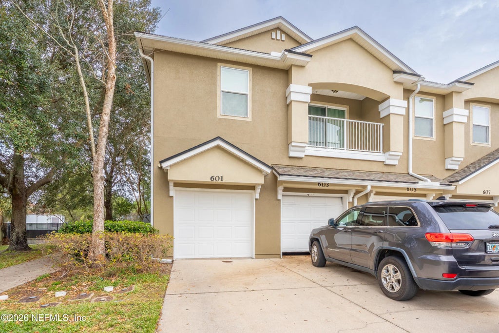 601 Golden Lake Loop, St. Augustine