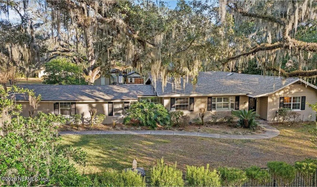 11037 Scott Mill Road, Jacksonville