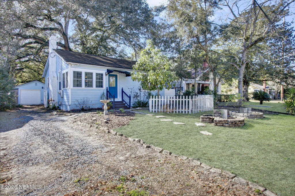 3052 College Street, Jacksonville