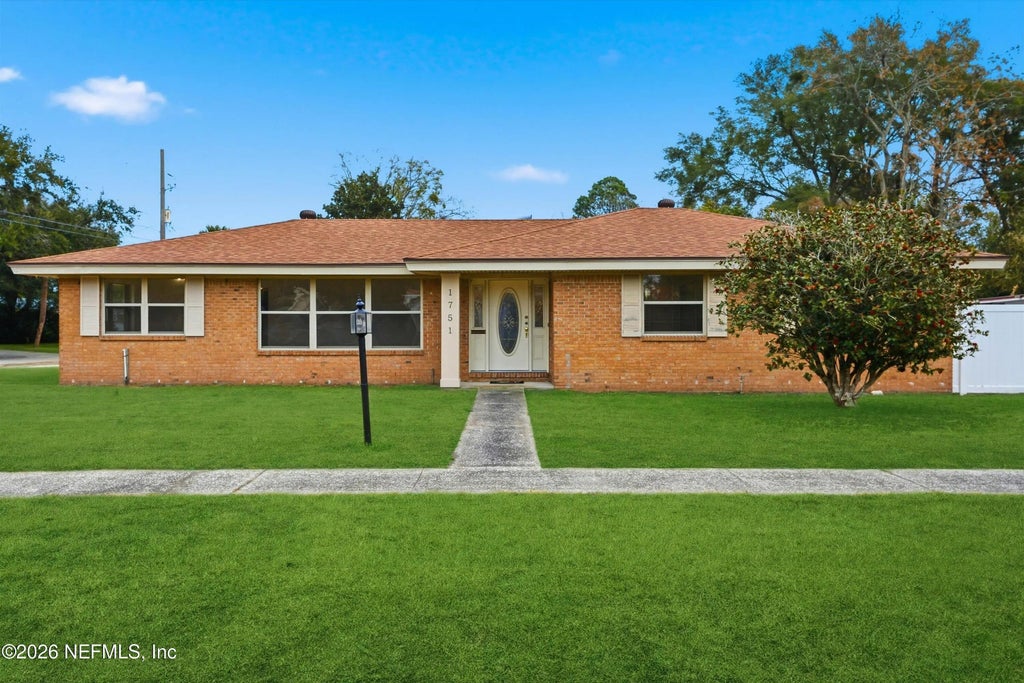 1751 Starwan Road E, Jacksonville