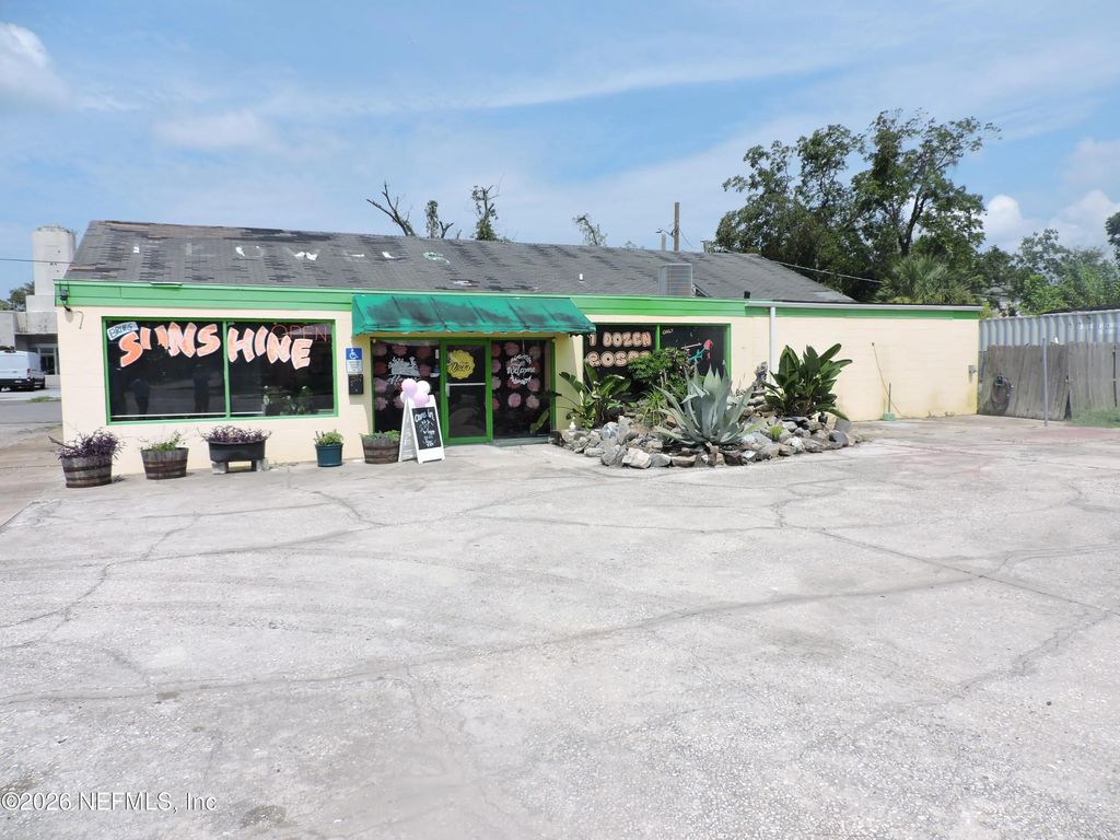 2504 N Main Street, Jacksonville