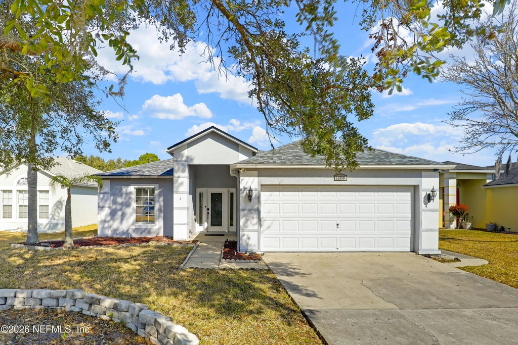 12559 Reeding Ridge Drive N, Jacksonville