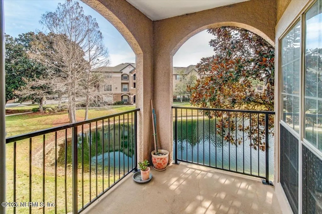 10961 Burnt Mill Road 828, Jacksonville