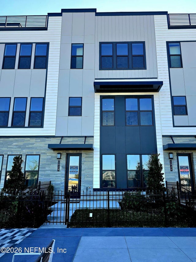 1910 Prudential Drive, Jacksonville