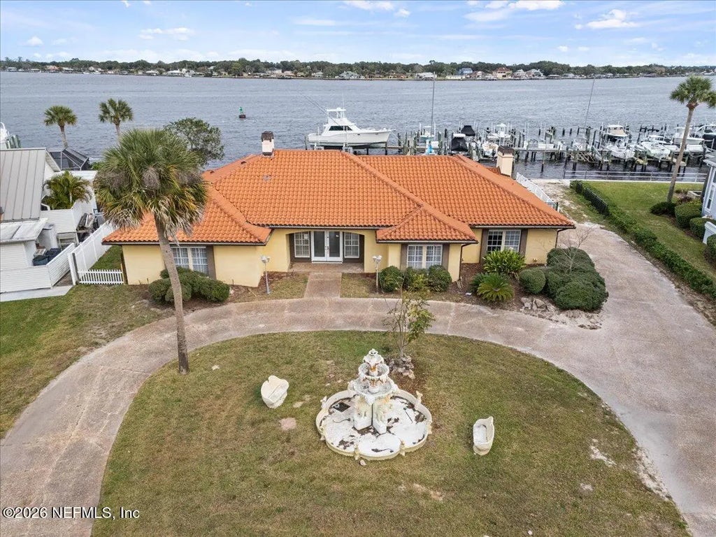 5043 Mariners Point Drive, Jacksonville