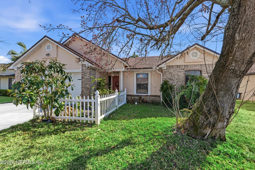 407 Naugatuck Drive, Jacksonville